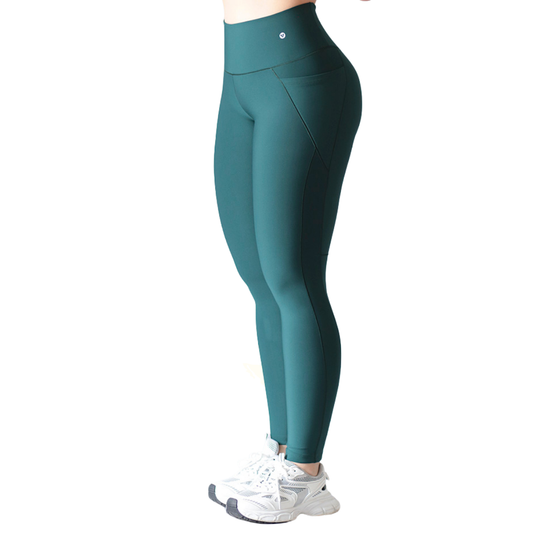 Leggings Deportivos para Mujer Fitness: Efecto Básico, Cintura Alta, Con Bolsillos Laterales, Textil Lycra Transpirable con Acabado Liso, Color Verde Peota | Adriana Olimpo