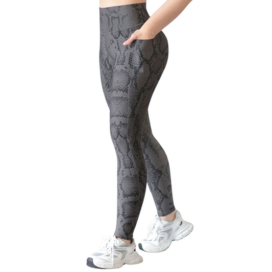 Leggings Deportivos para Mujer Fitness: Efecto Básico, Cintura Alta, Con Bolsillos Laterales, Textil Lycra Transpirable con Acabado Liso Reptil, Color Gris | Adriana Olimpo