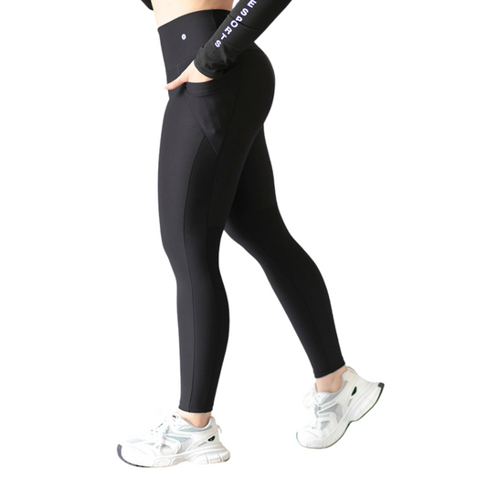 Leggings Deportivos para Mujer Fitness: Efecto Básico, Cintura Alta, Con Bolsillos Laterales, Textil Lycra Transpirable con Acabado Liso, Color Negro | Adriana Olimpo