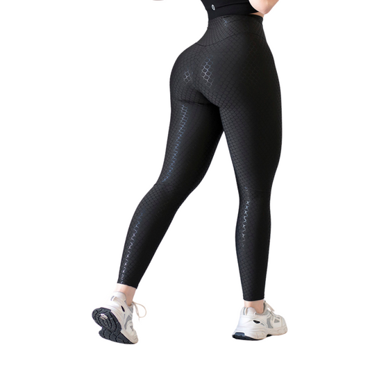 Leggings Deportivos para Mujer Fitness:  Efecto Básico, Cintura Alta, Textil Lycra Transpirable con Destellos Reflectantes✨ y Relieves Sirena, Color Negro | Adriana Olimpo