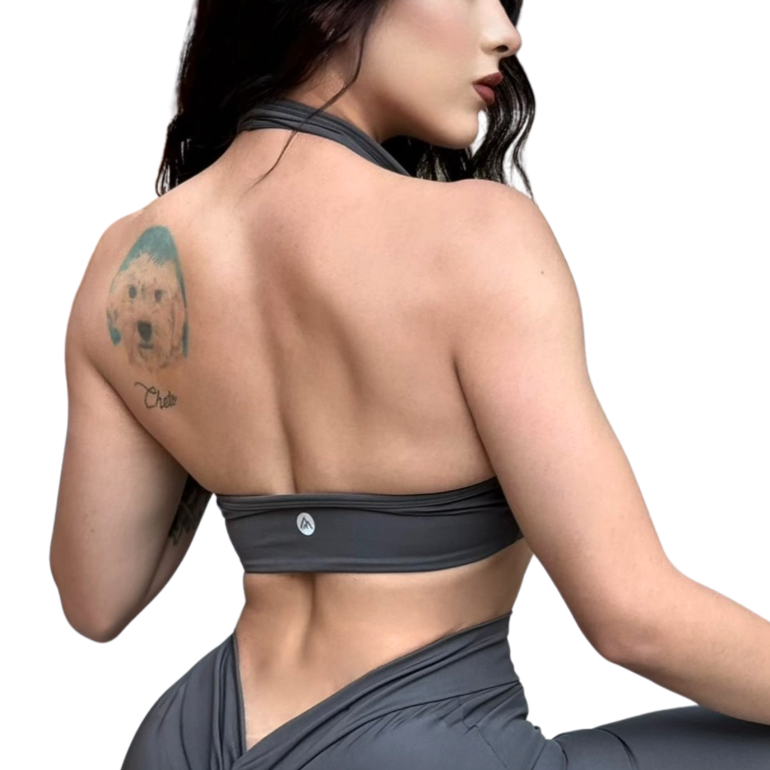 Top para Mujer Fitness: Twist Alto Impacto, Textil Liso, Transpirable, Color Gris Claro| Adriana Olimpo