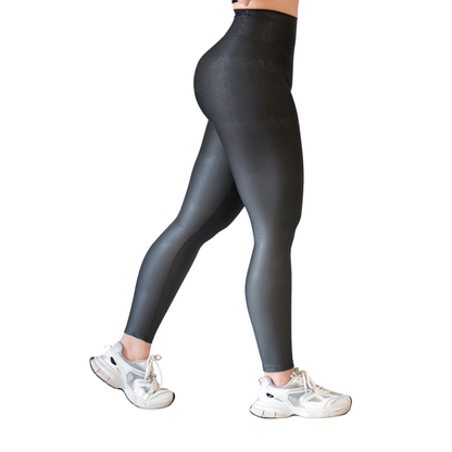 Leggings Deportivos para Mujer Fitness:  Efecto Push Up, Cintura Alta, Textil Lycra Transpirable con Destellos Reflectantes✨ y Relieves Print Cobra, Color Gris Degradado | Adriana Olimpo