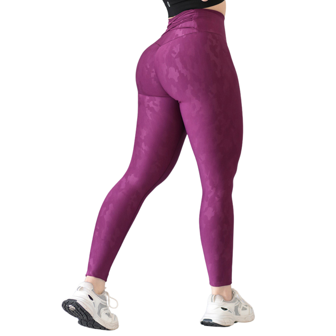 Leggings Deportivos para Mujer Fitness: Efecto Push Up, Cintura Alta, Textil Lycra Transpirable Texturizado con Relieves Militar, Color Morada | Adriana Olimpo