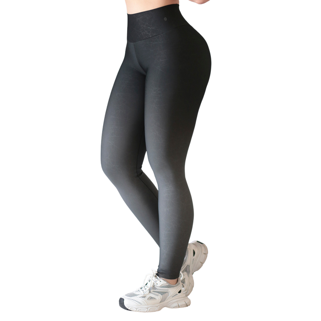 Leggings Deportivos para Mujer Fitness:  Efecto Push Up, Cintura Alta, Textil Lycra Transpirable con Relieves de Rayos, Color Gris Degradado | Adriana Olimpo