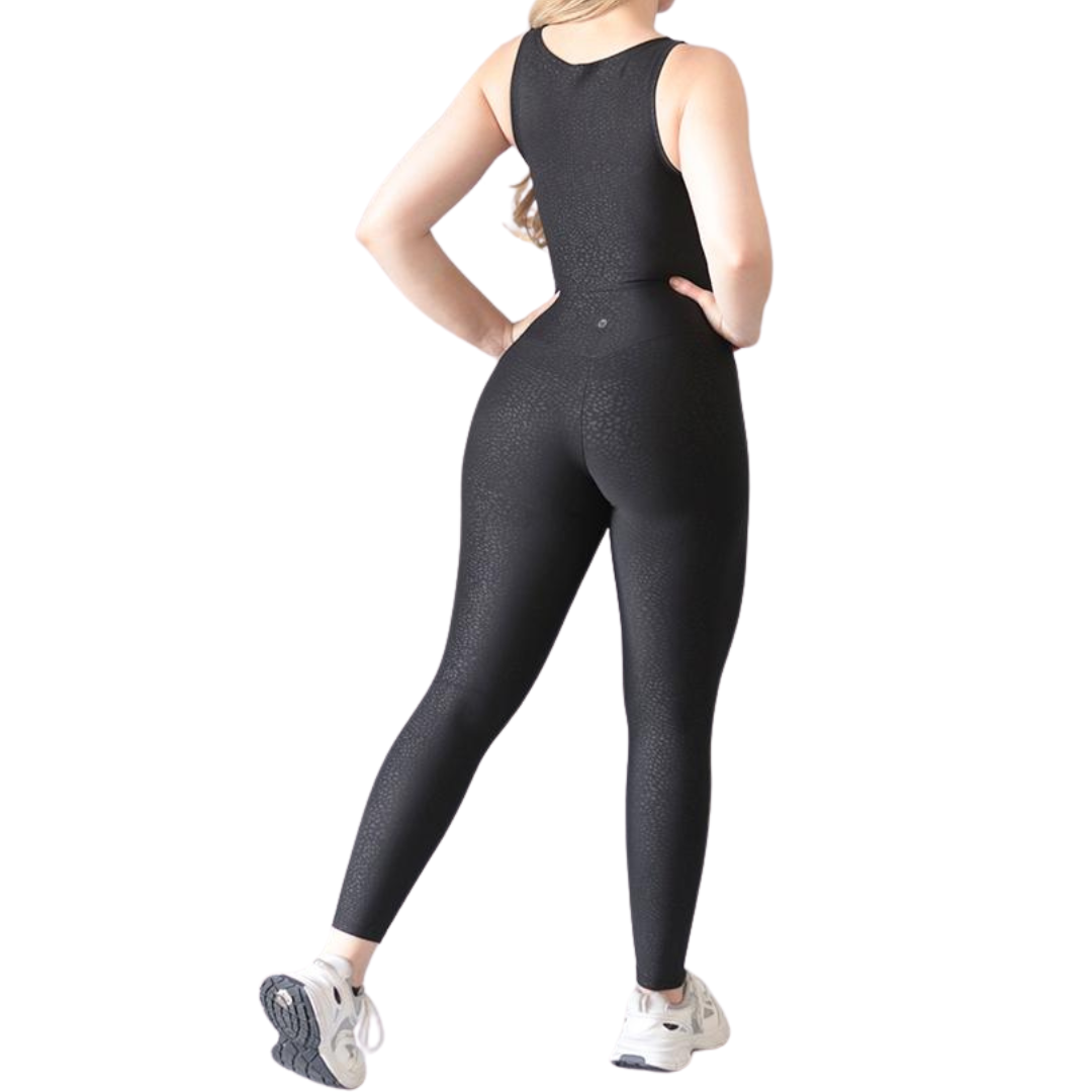 Enterizo Deportivo para Mujer Fitness: Efecto Basico, Transpirable Textil Lycran Acabado Texturizado Arena, Color Negro | Adriana Olimpo