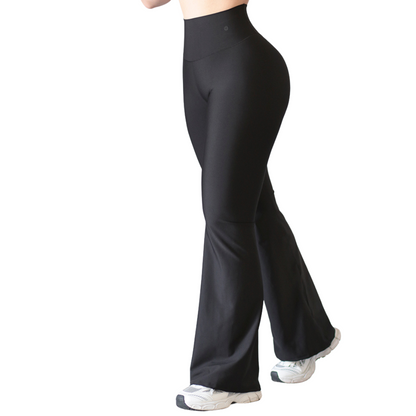 Leggings Deportivos para Mujer Fitness:  Campana, Efecto Push Up, Cintura Alta, Textil Lycra Transpirable con Relieves de Líneas, Color Negro | Adriana Olimpo