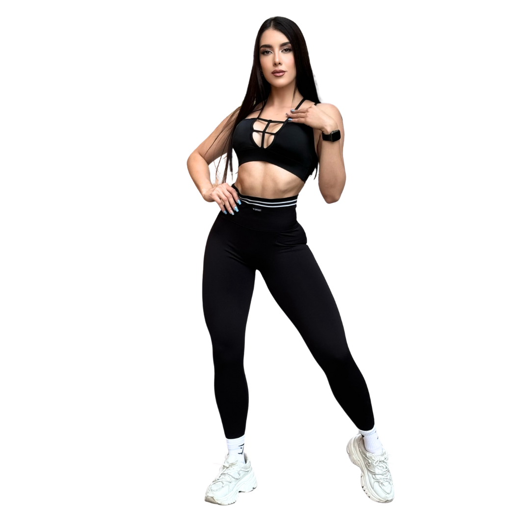 Top para Mujer Fitness: Efecto Alto Impacto, Ajuste Perfecto, Textil Liso Transpirable, Color Negro Profundo | Adriana Olimpo