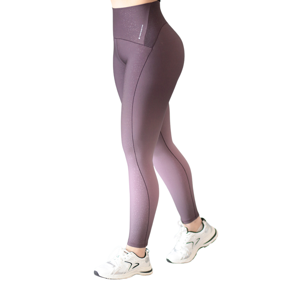 Leggings Deportivos para Mujer Fitness:  Efecto Básico, Cintura Alta, Textil Lycra Transpirable con Relieves Mini Print, Color Lilas Degradado | Adriana Olimpo