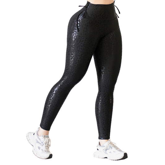 Leggings Deportivos para Mujer Fitness:  Efecto Push Up, Cintura Alta, Textil Lycra Transpirable con Destellos Reflectantes✨ y Relieves de Leopardo, Color Negro | Adriana Olimpo