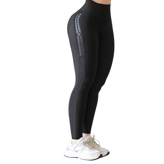 Leggings Deportivos para Mujer Fitness: Efecto Básico, Cintura Alta, Textil Lycra Transpirable con Destellos Reflectantes✨ y Relieves Tire, Color Negro | Adriana Olimpo