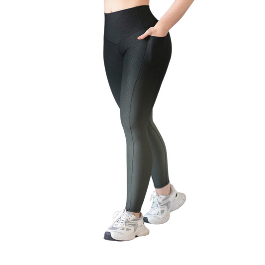 Leggings Deportivos para Mujer Fitness: Efecto Básico, Cintura Alta, Con Bolsillos Laterales, Textil Lycra Transpirable con Relieve de Leopardo, Color Verde Degradado | Adriana Olimpo