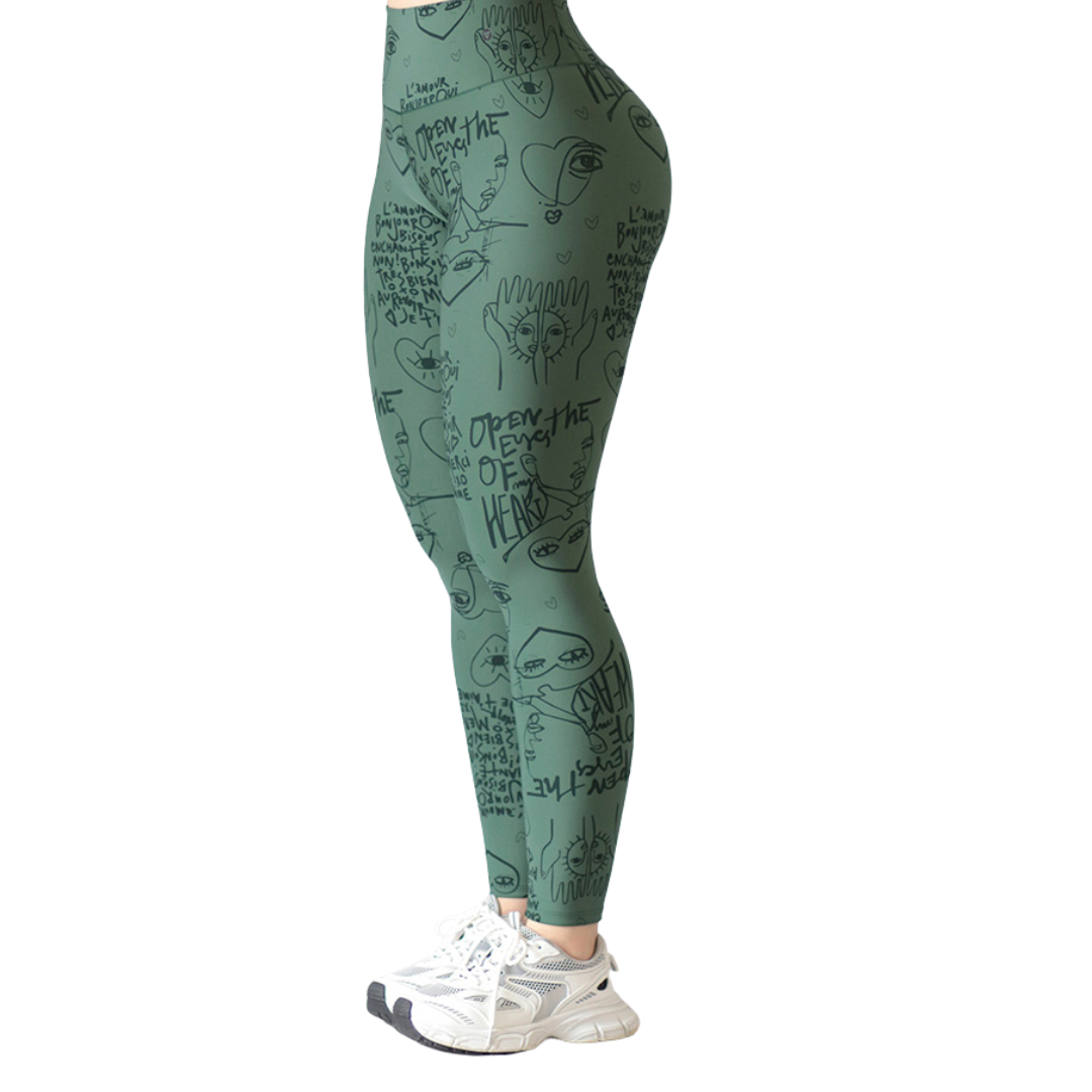 Leggings Deportivos para Mujer Fitness: Efecto Push Up, Cintura Alta, Textil Lycra Transpirable con Acabado Liso, Color Verde Heart | Adriana Olimpo