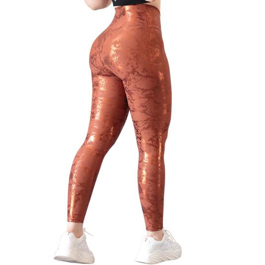 Leggings Deportivos para Mujer Fitness: Efecto Básico, Cintura Alta, Textil Lycra Transpirable con Destellos Reflectantes✨ y Relieves Oro, Color Cobre | Adriana Olimpo