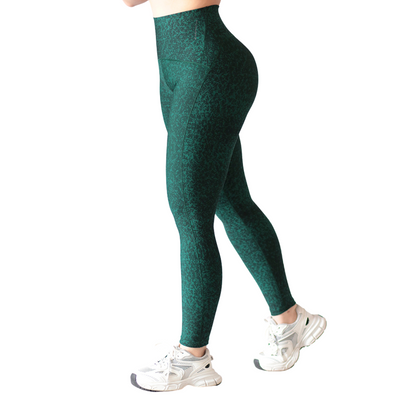 Leggings Deportivos para Mujer Fitness: Efecto Basico, Cintura Alta, Con Bolsillos Laterales, Textil Lycra Transpirable con Acabado Liso Manchitas,Color Verde | Adriana Olimpo